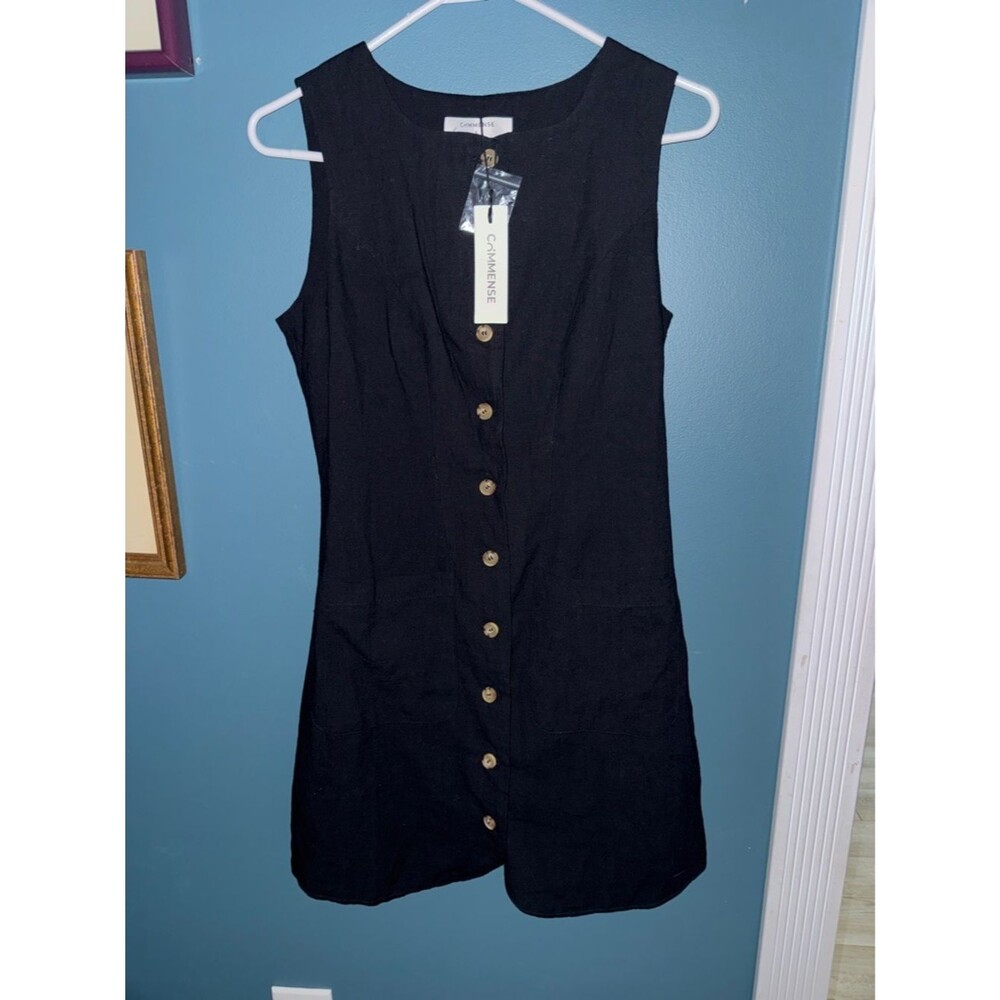 Commense Black Sleeveless Button-Front Mini Dress with Wooden Buttons